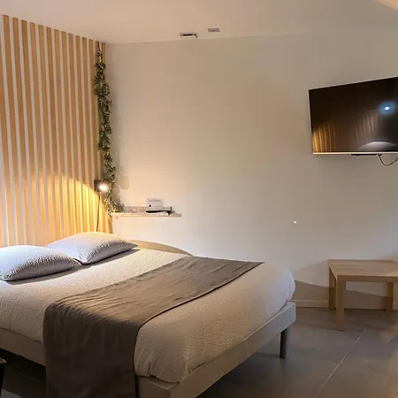 Guest house Sky - Gite Meuble Drome - Terrasse, Parking & Wifi - Ecolodgite