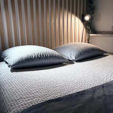 Sky - Gite Meuble Drome - Terrasse, Parking & Wifi - Ecolodgite Laveyron