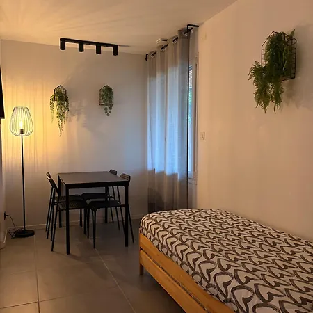 Sky - Gite Meuble Drome - Terrasse, Parking & Wifi - Ecolodgite Guest house 4*